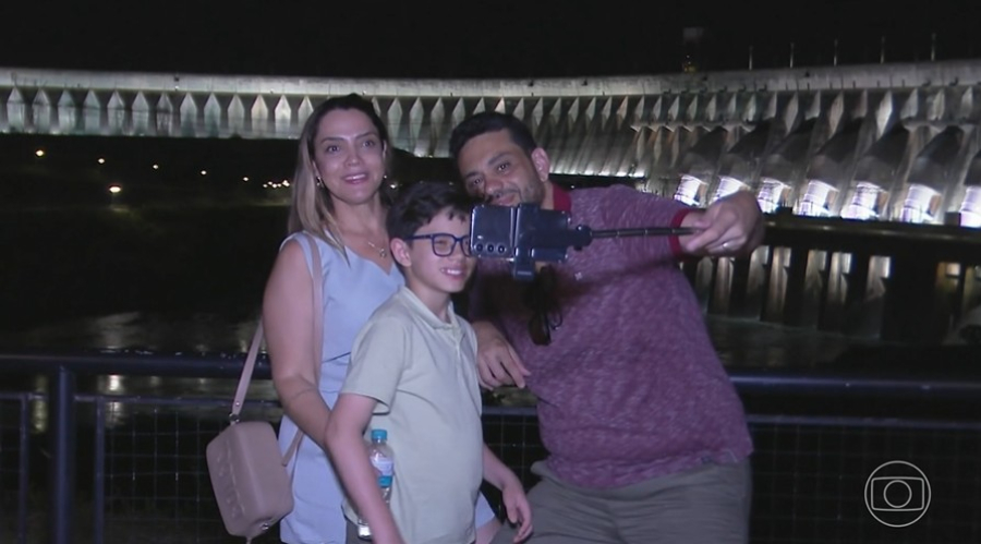 Jornal Nacional destaca a resiliência e a cultura do Sul do Brasil em 60 anos de Globo 