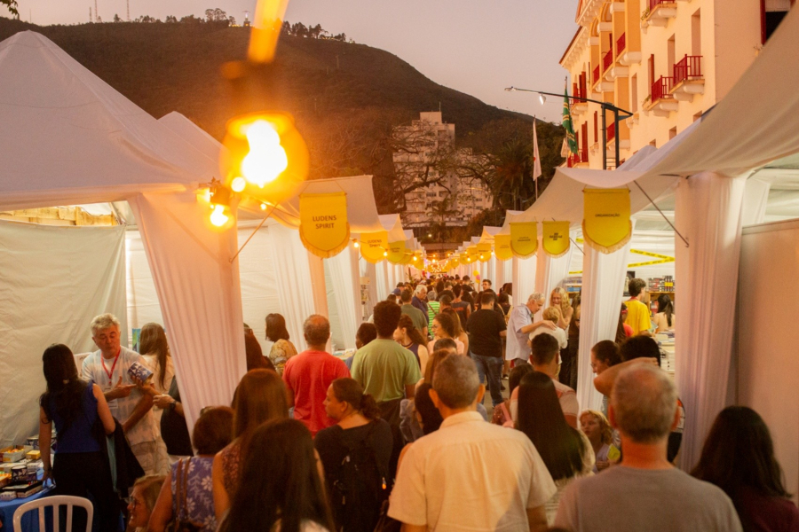 Festival literário de Poços de Caldas começa neste sábado com mais de 100 atividades gratuitas 