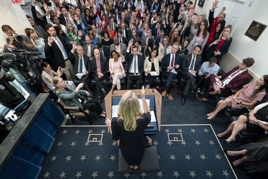Liberdade de imprensa enfrenta declínio preocupante nos Estados Unidos e América Latina, aponta relatório da RSF 